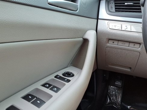 Used 2019 Hyundai Sonata SEL image 23