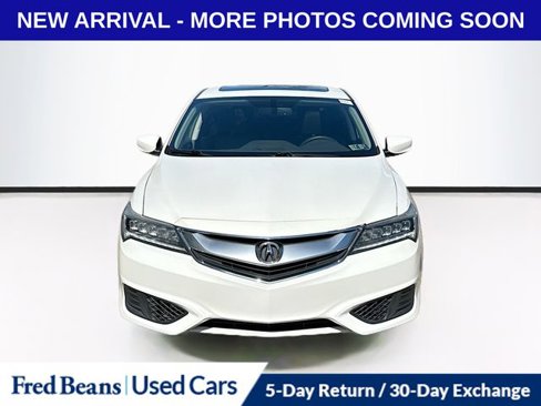 Used 2018 Acura ILX w/ Premium Package image 2