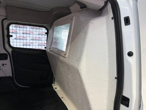 Used 2019 RAM ProMaster City Tradesman SLT image 40