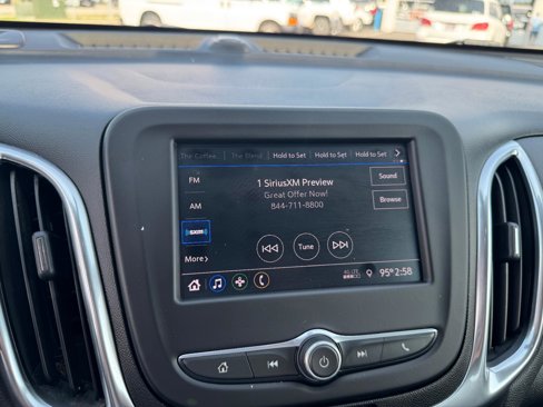 Used 2020 Chevrolet Equinox LT image 30