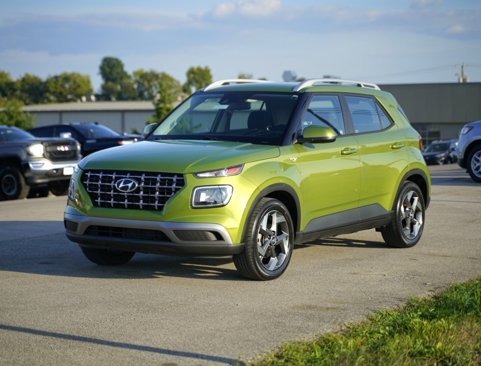 Used 2021 Hyundai Venue SEL w/ Cargo Package image 10