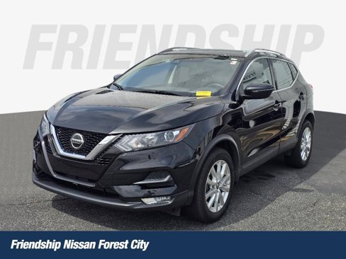Used 2021 Nissan Rogue Sport SV image 1