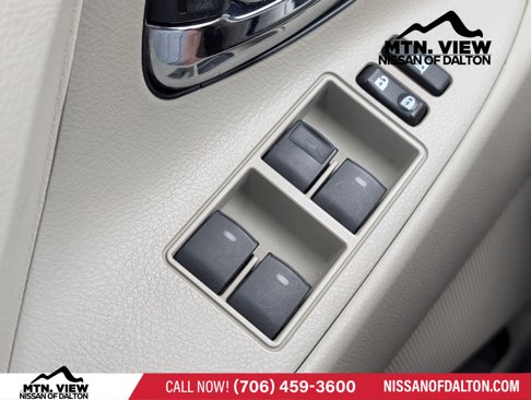 Used 2011 Toyota Camry LE image 16