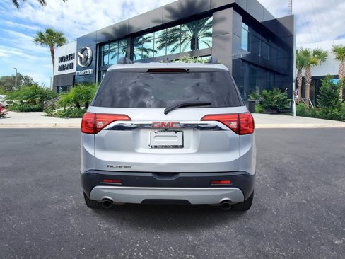 Used 2017 GMC Acadia SLE w/ Driver Alert Package I image 4