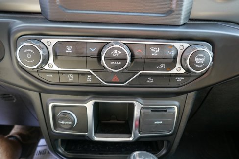 Used 2022 Jeep Wrangler Willys image 20