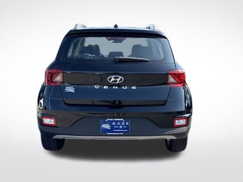 New 2025 Hyundai Venue SEL image 4
