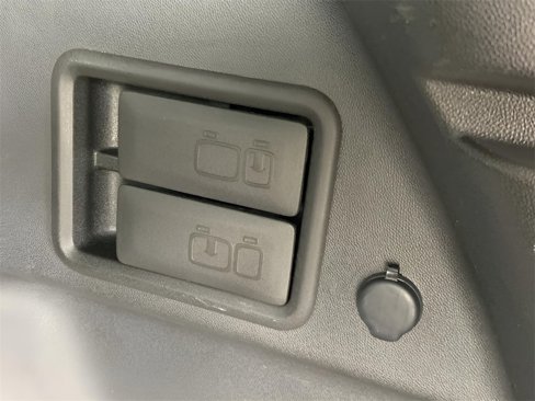 Used 2020 GMC Terrain SLE image 19