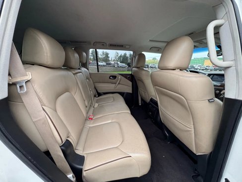 Used 2017 Nissan Armada SL image 19