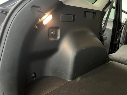 Used 2024 Kia Sportage LX image 30