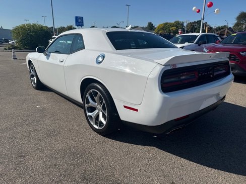 Used 2016 Dodge Challenger SXT Plus image 8