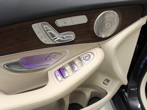 Certified 2021 Mercedes-Benz GLC 300 4MATIC image 22