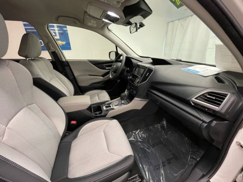 Used 2022 Subaru Forester image 8