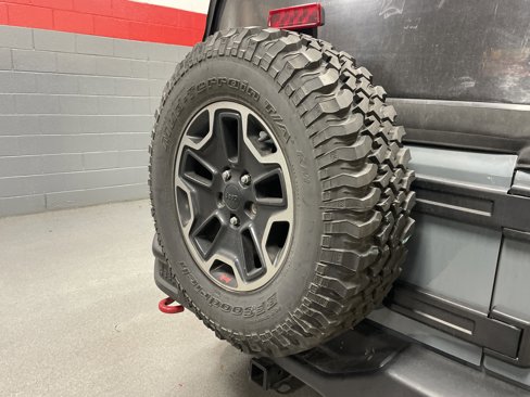Used 2014 Jeep Wrangler Unlimited Rubicon image 6