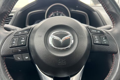 Used 2016 MAZDA MAZDA3 i Touring w/ Popular Equipment Package image 21
