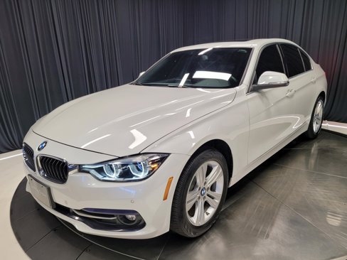 Used 2017 BMW 330i xDrive Sedan image 44