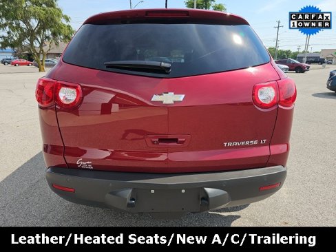 Used 2011 Chevrolet Traverse LT w/ Personal Connectivity Package image 6