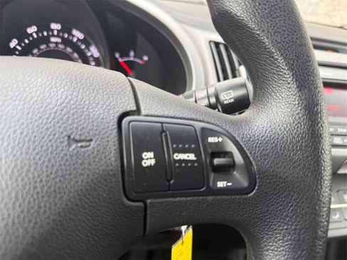Used 2015 Kia Sportage LX image 32