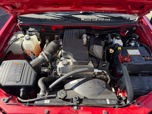 Used 2011 Chevrolet Colorado W/T image 16
