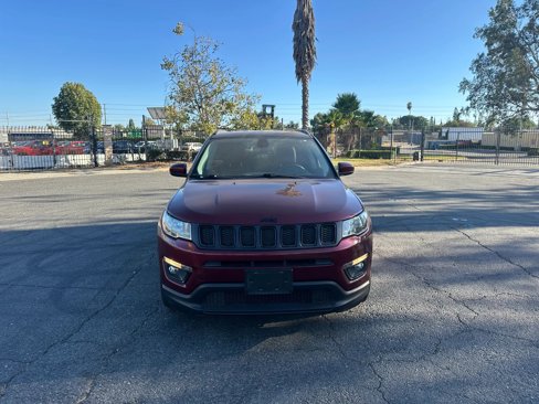 Used 2021 Jeep Compass Latitude image 3