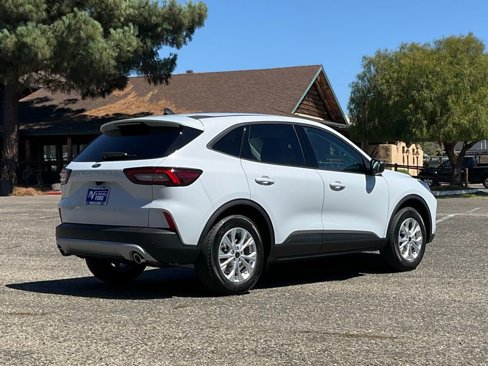 New 2025 Ford Escape Active image 6