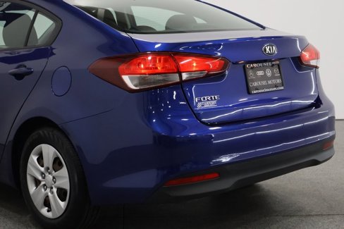 Used 2018 Kia Forte LX w/ LX Rear Camera Package image 10