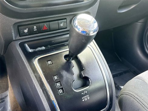 Used 2017 Jeep Patriot Latitude image 17
