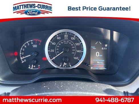 Used 2021 Toyota Corolla LE image 14