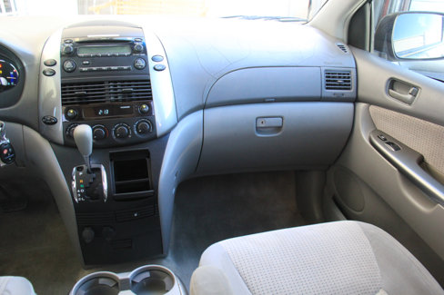 Used 2007 Toyota Sienna LE image 10