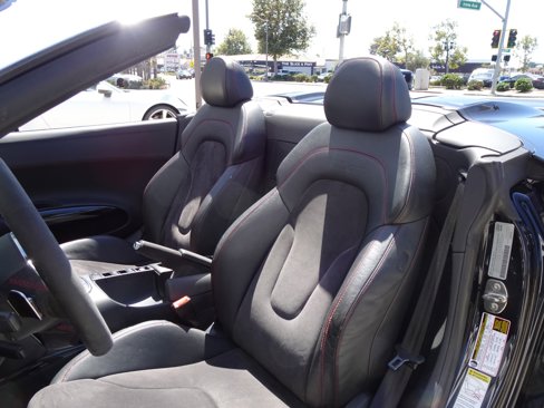 Used 2012 Audi R8 GT image 14