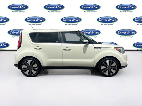 Used 2016 Kia Soul ! w/ Premium Package image 9