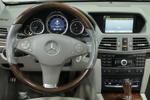 Used 2011 Mercedes-Benz E 550 Coupe image 12