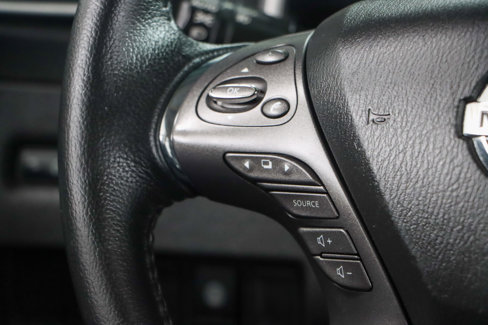 Used 2022 Nissan Murano SV w/ SV Midnight Edition Package image 13