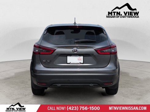 Used 2020 Nissan Rogue Sport S image 4