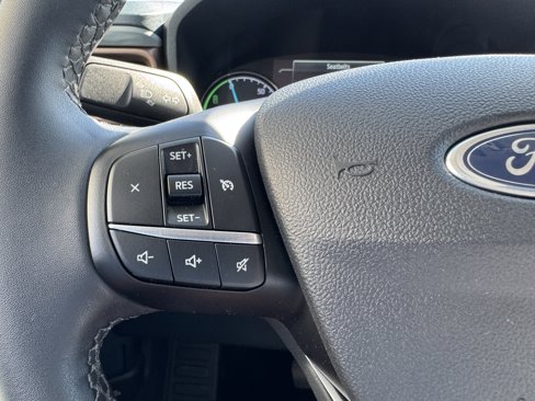Used 2023 Ford Maverick Lariat image 27