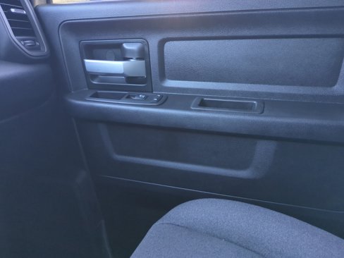 Used 2019 RAM 2500 Tradesman image 16