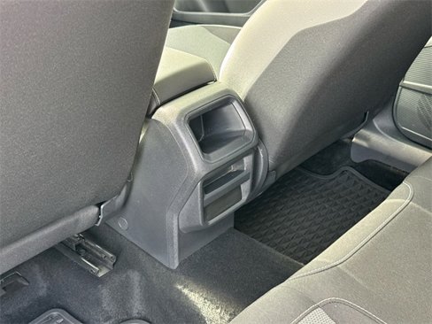 Certified 2022 Volkswagen Taos S image 12