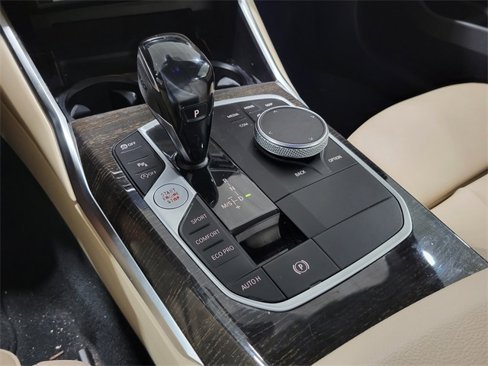 Certified 2021 BMW 330i Sedan w/ Convenience Package image 22