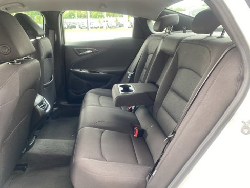 Used 2024 Chevrolet Malibu LT image 10