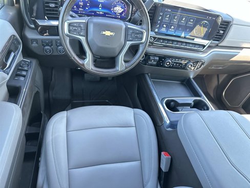 Used 2024 Chevrolet Silverado 2500 LT w/ All Star Edition image 32