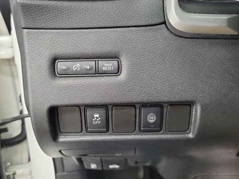 Certified 2021 Nissan Murano SV image 24