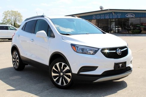 Used 2021 Buick Encore Preferred w/ Safety Package image 2