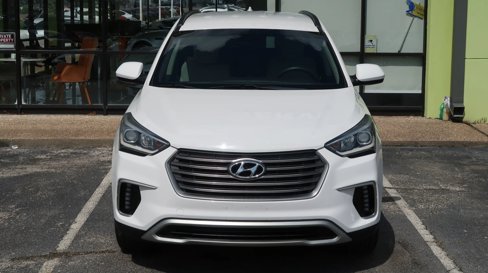 Used 2019 Hyundai Santa Fe XL SE image 4