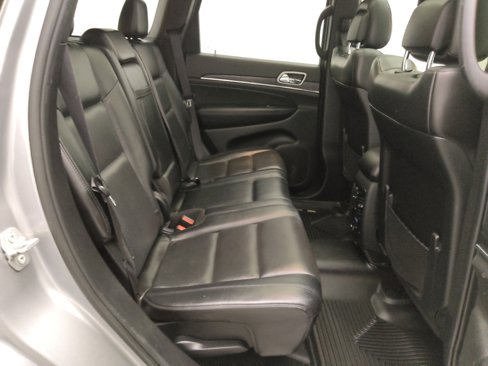 Used 2019 Jeep Grand Cherokee Limited w/ Luxury Group II image 19