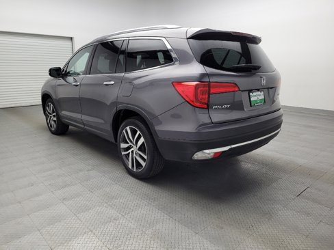 Used 2018 Honda Pilot Touring image 5
