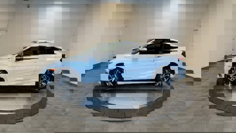 Used 2020 Honda Civic Touring image 5