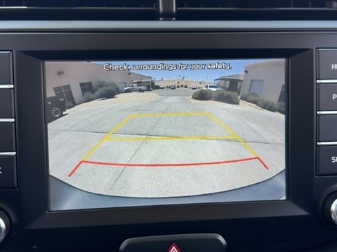 Used 2020 Kia Soul LX image 25