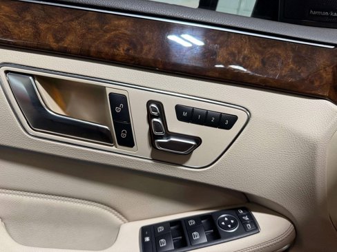 Used 2015 Mercedes-Benz E 350 4MATIC Sedan image 10