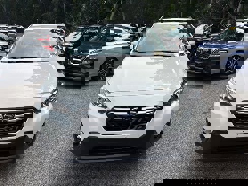 Used 2023 Subaru Crosstrek 2.0i Premium image 2