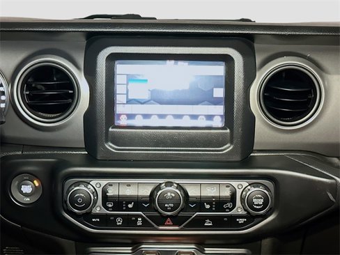 Certified 2021 Jeep Wrangler Unlimited Sport image 11