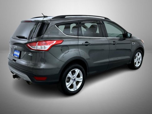 Used 2015 Ford Escape SE w/ Equipment Group 201A image 5